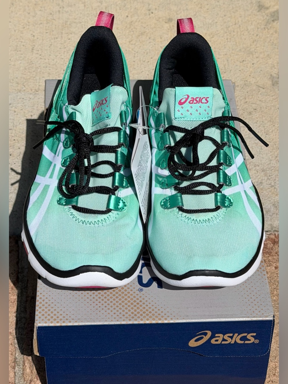 New ASICS Gel-Fit Sana Training Shoes in Mint/White/Black Size 7 - Picture 2 of 9